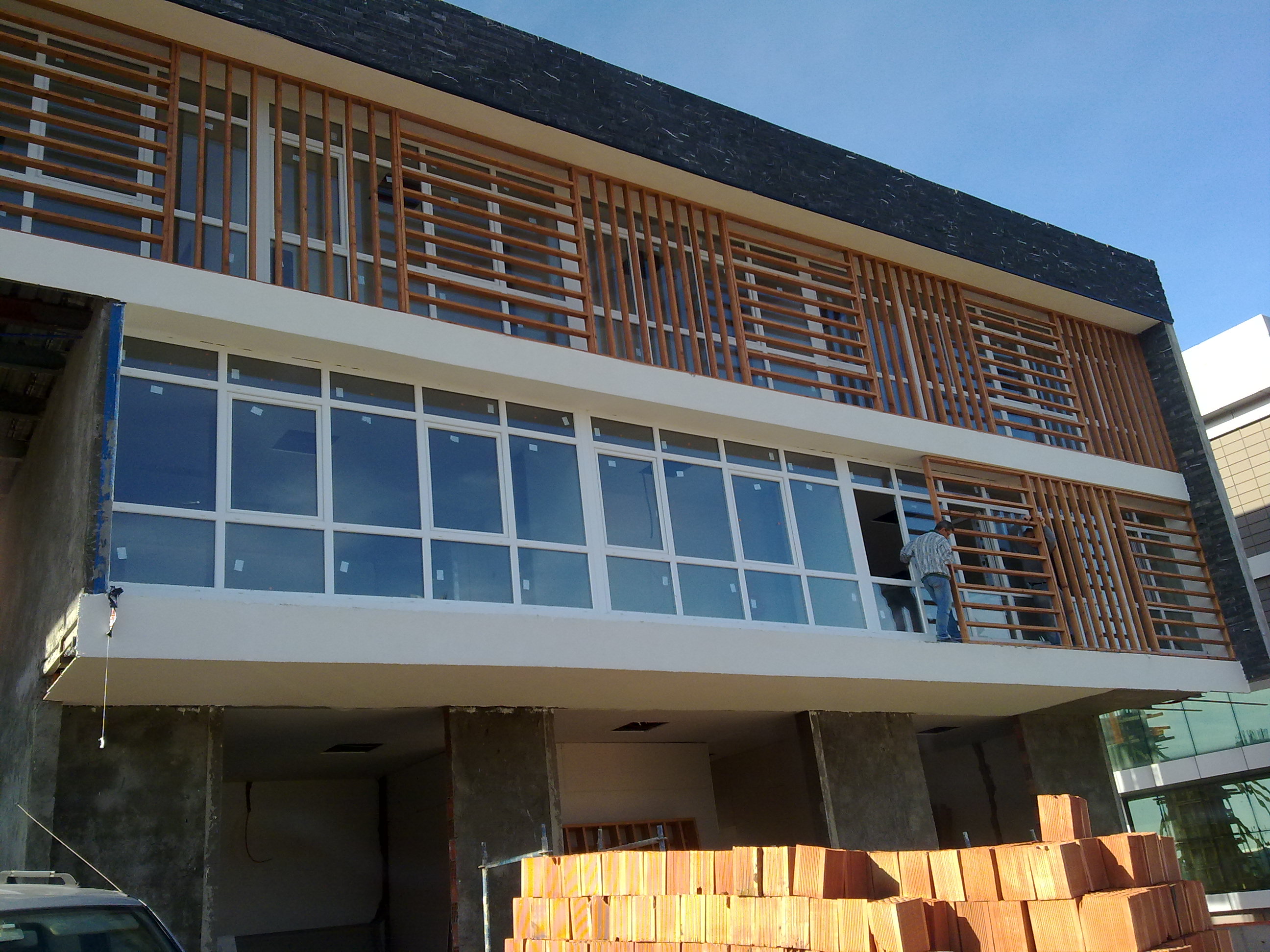 FABRİKA İDARİ BİNASI