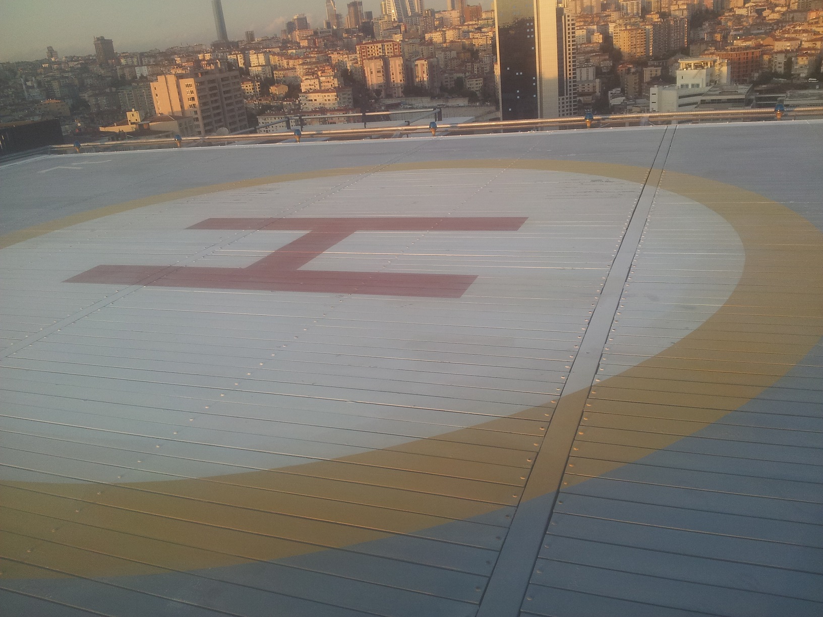 GOP HASTANESİ HELİKOPTER PİSTİ